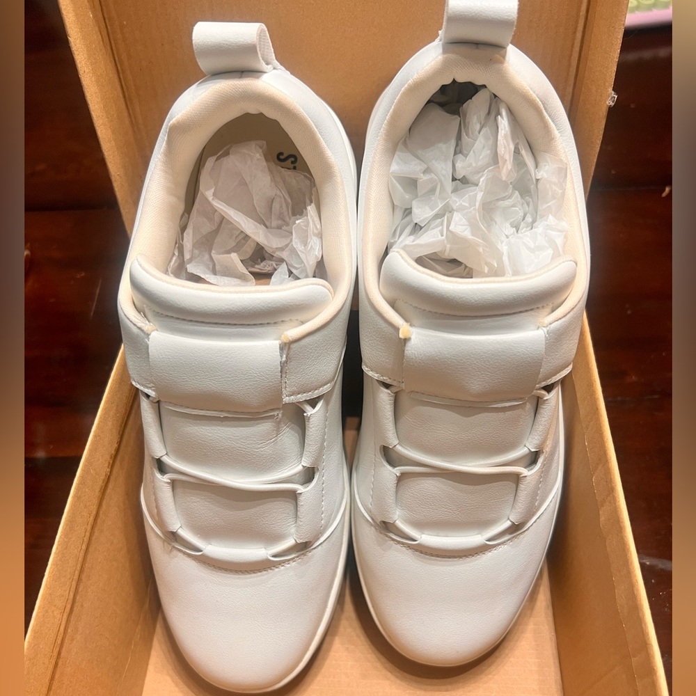 Steve Madden White Sneakers